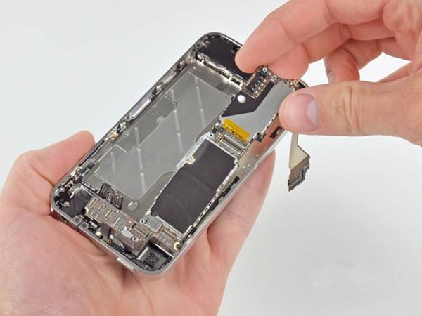为何可拆卸电池的手机越来越少了？
